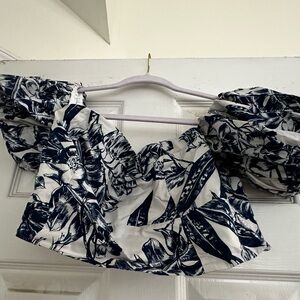 Two piece Abercrombie maxi skirt set!!